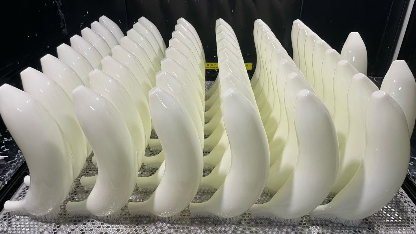 SLA 3D Printed white resin